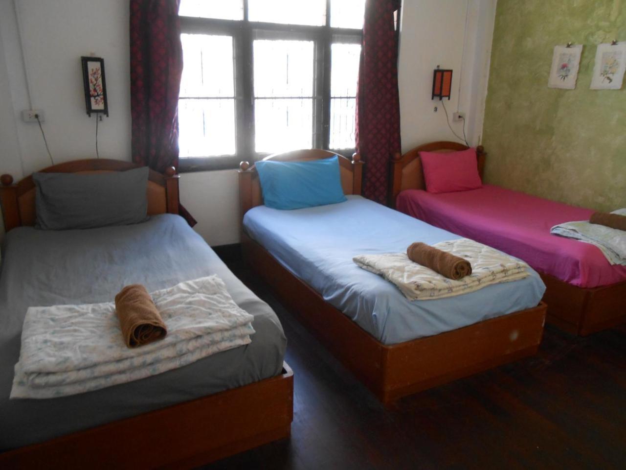 My Bed & Breakfast Чианграй Экстерьер фото